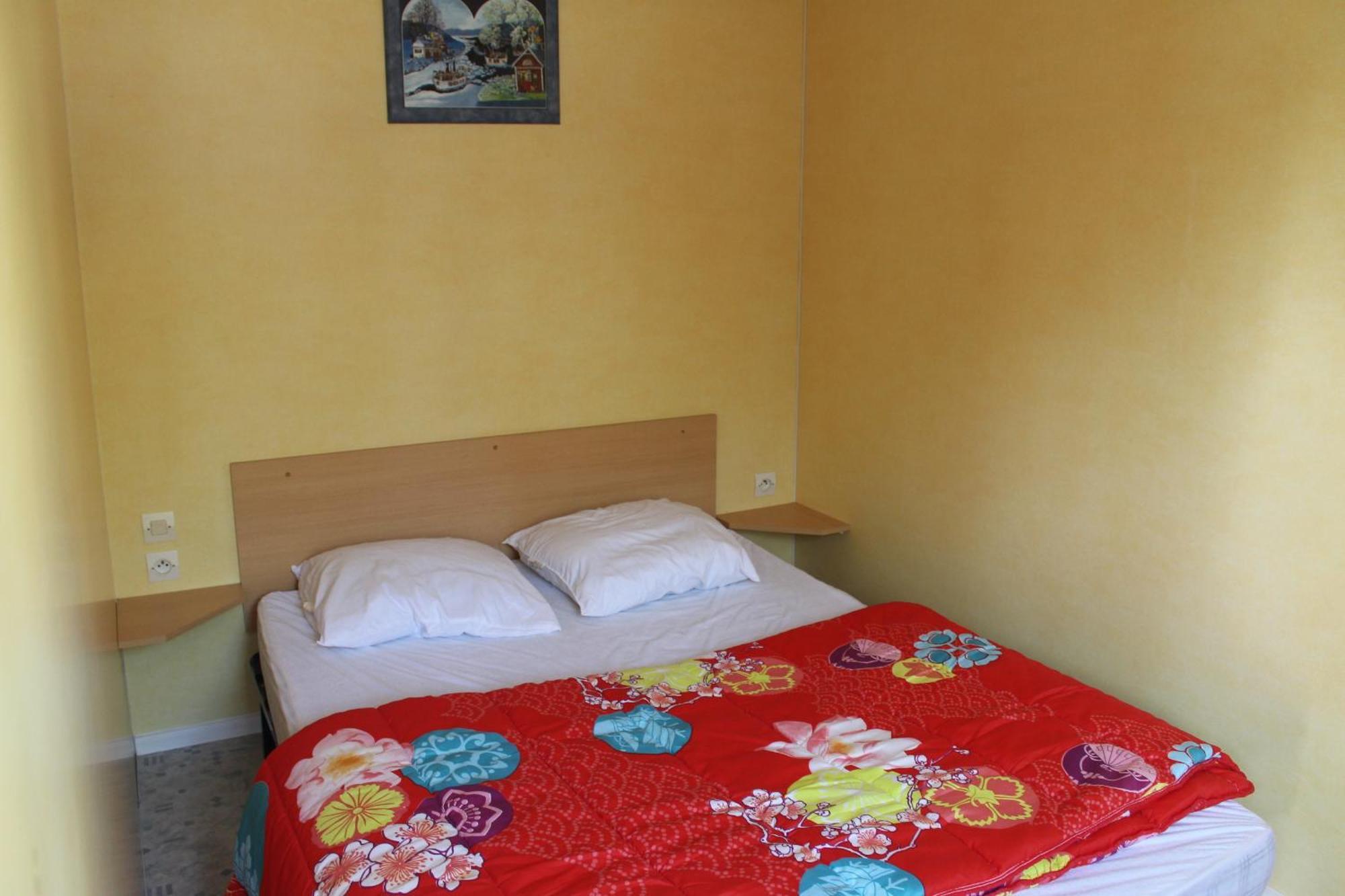 Camping Du Pontis Verteillac エクステリア 写真