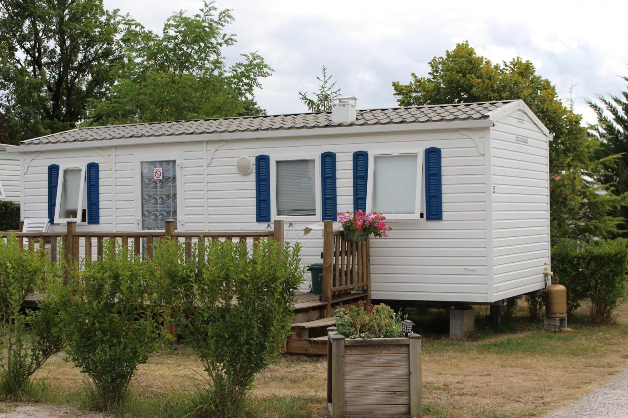 Camping Du Pontis Verteillac エクステリア 写真