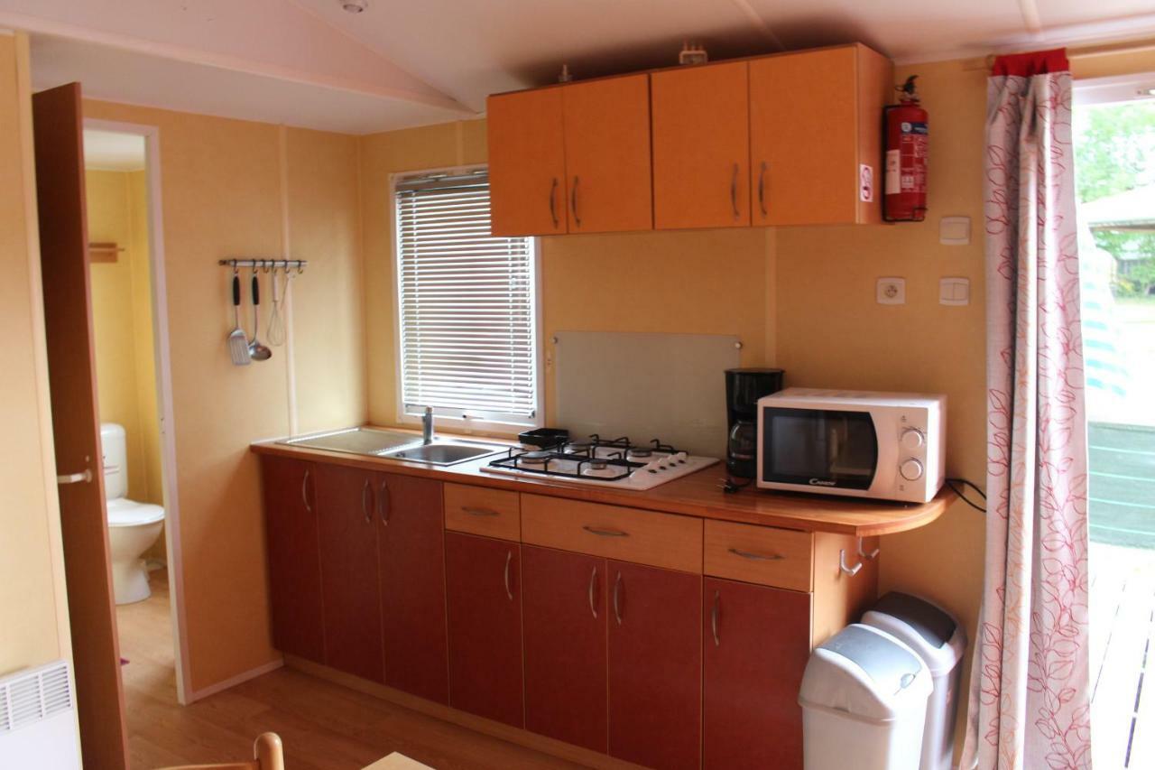 Camping Du Pontis Verteillac エクステリア 写真