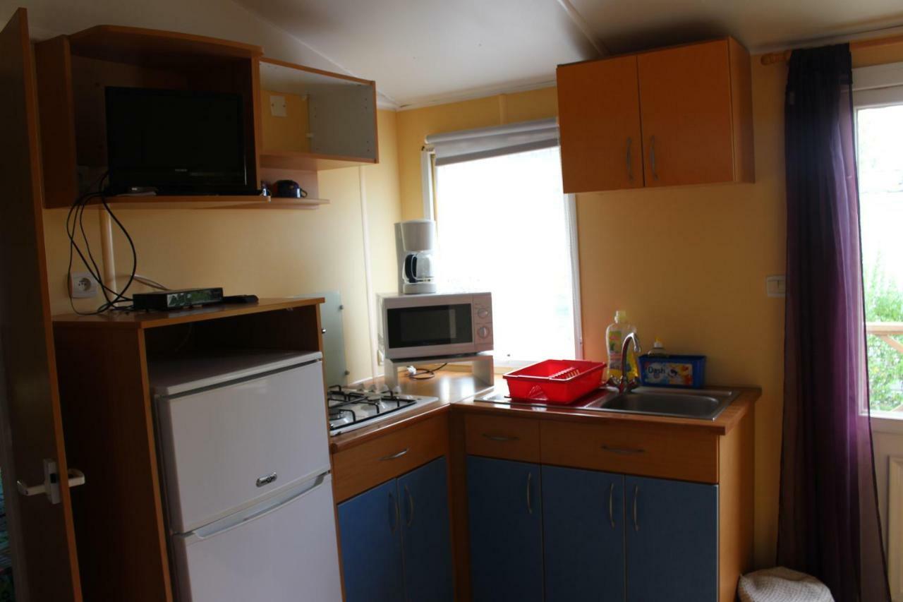 Camping Du Pontis Verteillac エクステリア 写真